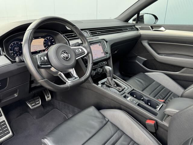 Volkswagen PASSAT 2.0 TSI 4Motion Highline Business R Schuifdak/Carplay/ACC.