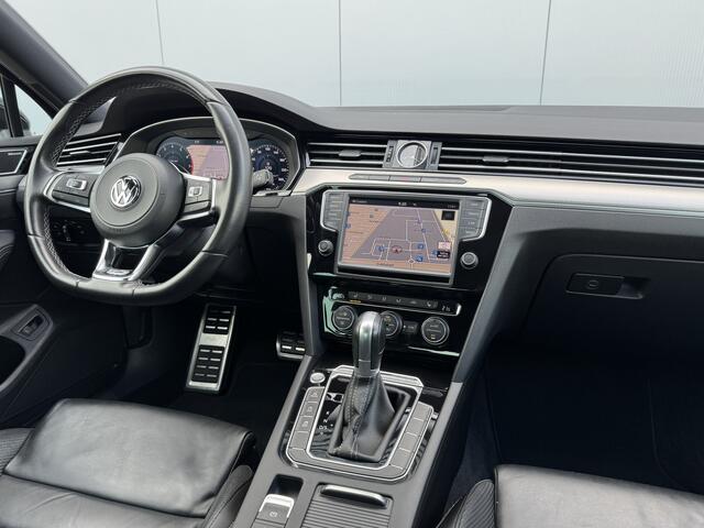 Volkswagen PASSAT 2.0 TSI 4Motion Highline Business R Schuifdak/Carplay/ACC.