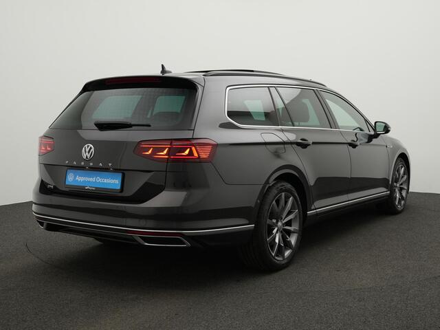 Volkswagen PASSAT Variant 1.4 TSI 218 pk DSG PHEV GTE Business | Panoramadak | Trekhaak | Navigatie Discover Pro | IQ Light | Dynaudio | Adaptief onderstel