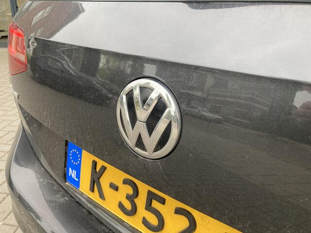 Volkswagen PASSAT Variant 1.4 TSI automaat ACT Highline Business *Trekhaak* *Net binnen*