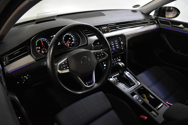 Volkswagen PASSAT Variant GTE 218PK DSG HYBRID GTE BUSINESS CAMERA/TREKHAAK/HEADUP