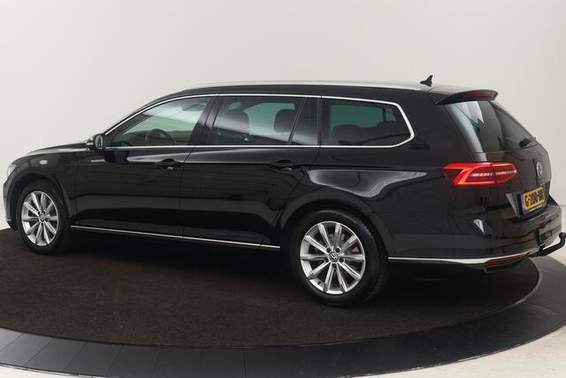 Volkswagen PASSAT 1.4 TSI TSI Highline | Stoelverwarming | Carplay | Trekhaak| Leder/Alcantara | Full LED | Navigatie | Adaptive cruise | Climate control