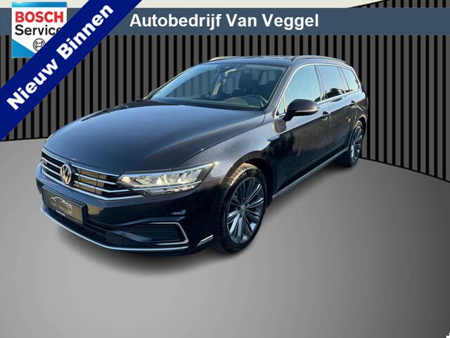 Volkswagen PASSAT Variant 1.4 TSI PHEV GTE Business pano, virtual cockpit, stoelverwarming