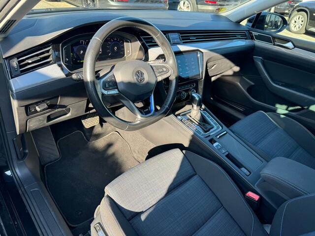 Volkswagen PASSAT Variant 1.4 TSI PHEV GTE Business pano, virtual cockpit, stoelverwarming