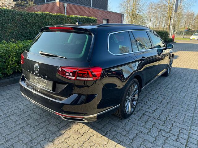 Volkswagen PASSAT Variant 1.4 TSI PHEV GTE Business pano, virtual cockpit, stoelverwarming