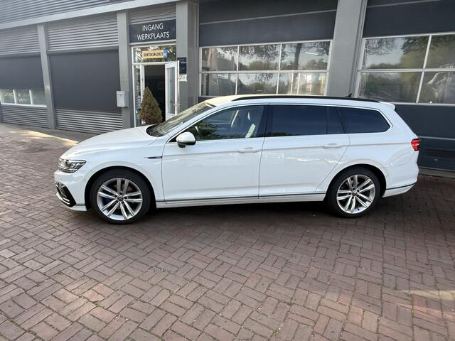 Volkswagen PASSAT Variant 1.4 TSI PHEV GTE Business 245pk trekhaak 1600kg Bj 2021 Dealer onderhouden !!