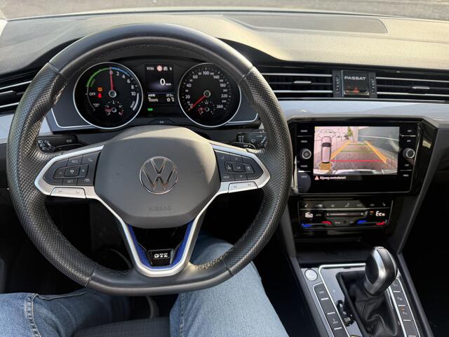 Volkswagen PASSAT Variant 1.4 TSI PHEV GTE Business 245pk trekhaak 1600kg Bj 2021 Dealer onderhouden !!