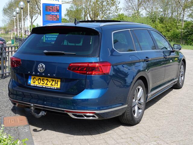 Volkswagen PASSAT Variant 1.5 TSI 150PK AUT Elegance R-LINE VOL LEER | PANO | TREKH. | LED | ACC | VIRTUAL