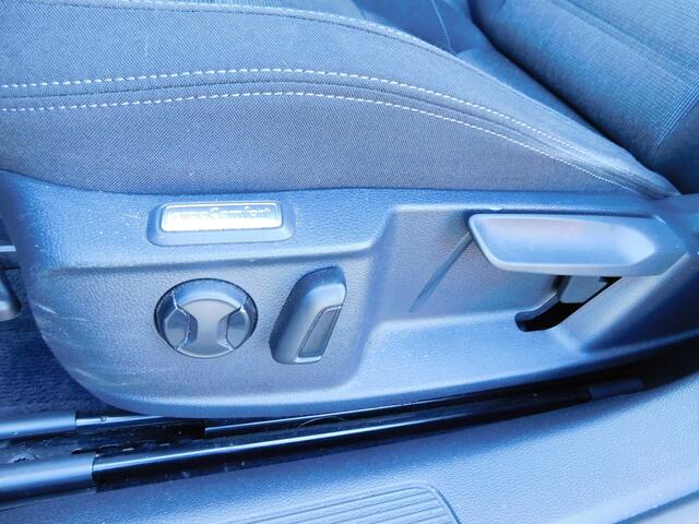 Volkswagen PASSAT Variant 1.6 TDI/DSG Comfortline Business ACC, Apple Carplay