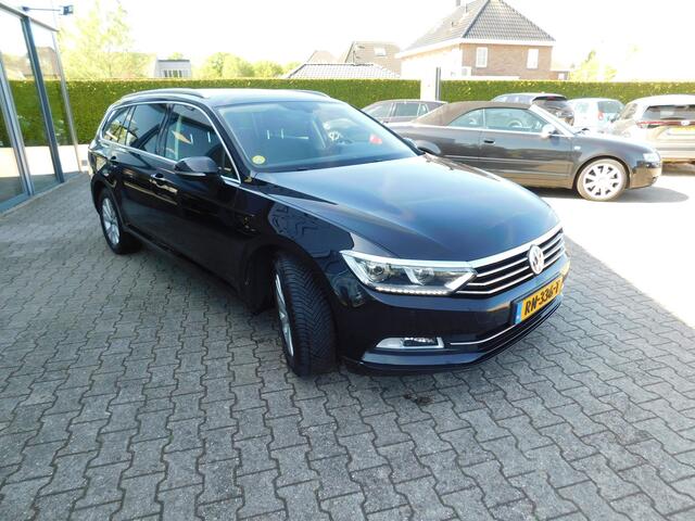 Volkswagen PASSAT Variant 1.6 TDI/DSG Comfortline Business ACC, Apple Carplay