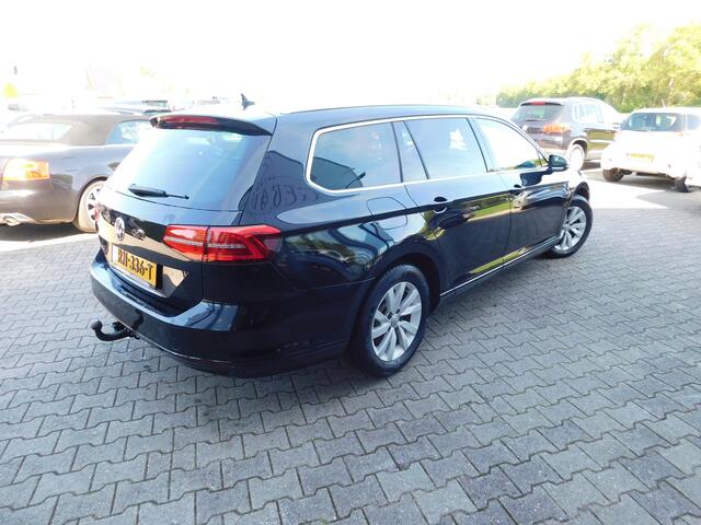 Volkswagen PASSAT Variant 1.6 TDI/DSG Comfortline Business ACC, Apple Carplay