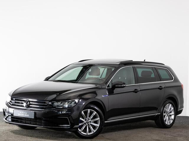Volkswagen PASSAT GTE 1.4 TSI PHEV 218 PK DSG Business | LED | Panoramadak | Trekhaak | Achteruitrijcamera | Travel Assist |