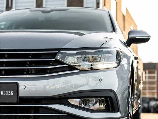 Volkswagen PASSAT Variant 1.5 TSI Business ORG NL TREKHAAK CAMERA VIRTUAL DASH APPLE CARPLAY