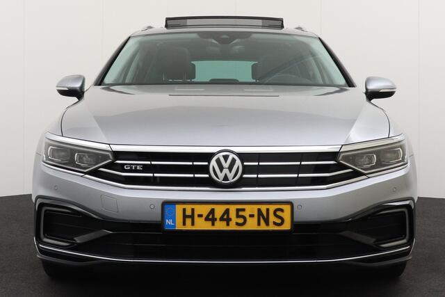 Volkswagen PASSAT Variant 1.4 TSI PHEV GTE Business+ Pano-dak Dodehoek Head-up Display