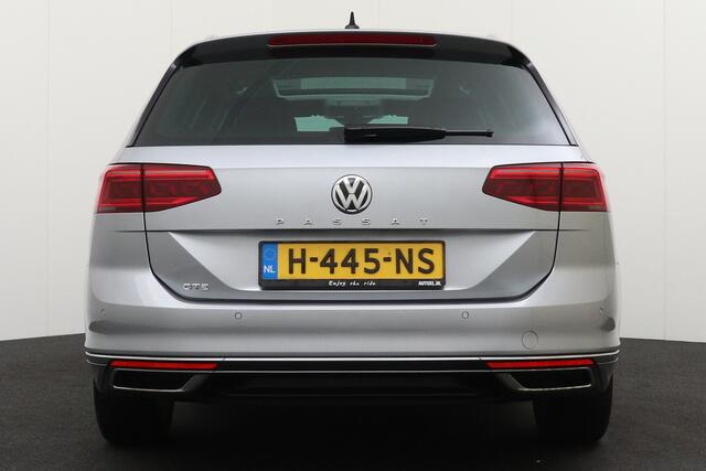 Volkswagen PASSAT Variant 1.4 TSI PHEV GTE Business+ Pano-dak Dodehoek Head-up Display