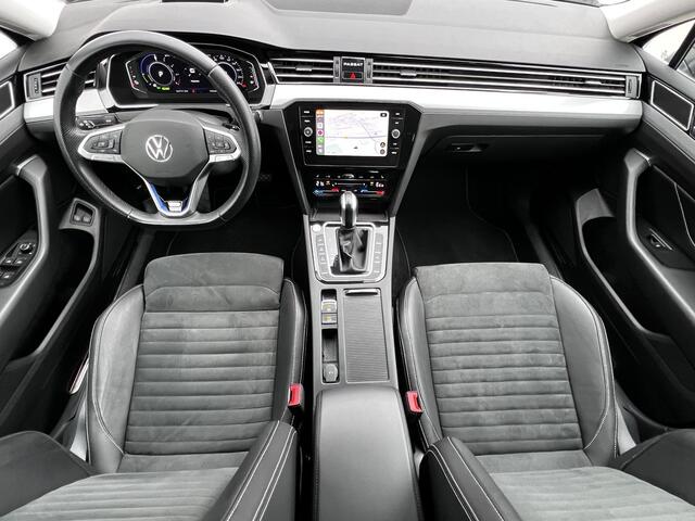 Volkswagen PASSAT Variant 1.4 TSI PHEV GTE Business Automaat / Trekgewicht 1.600 kg / Accu SoH 100% / EAER bereik 60 km / HUD / Adapt. CC / Camera / Apple Carplay Android /