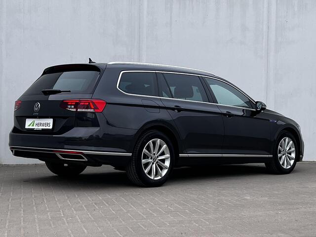 Volkswagen PASSAT Variant 1.4 TSI PHEV GTE Business Automaat / Trekgewicht 1.600 kg / Accu SoH 100% / EAER bereik 60 km / HUD / Adapt. CC / Camera / Apple Carplay Android /