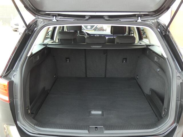 Volkswagen PASSAT Variant 1.5 TSI Comfortline/ automaat/ zeer mooi!