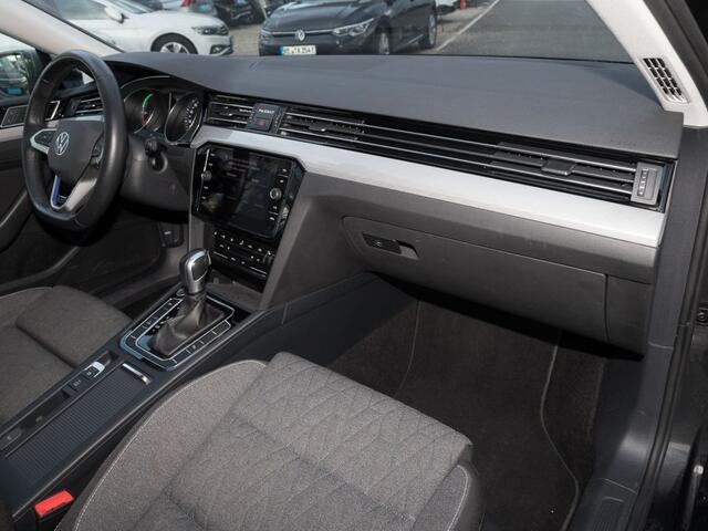 Volkswagen PASSAT 1.4TSI PHEV GTE Business Matrix LED Navi ADCR Camera Top!