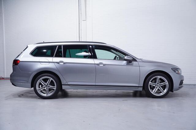Volkswagen PASSAT Variant 2.0 TDI Conceptline Clima Navi Stoelverwarming Apple Carpay/Android Auto PDC v+a