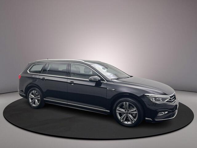 Volkswagen PASSAT Variant R-Line Business 1.5 TSI 150pk DSG Automaat Adaptive cruise control, Naviatie, Achteruitrijcamera, LED matrix koplampen, Stoelverwarming, Parkeersensoren