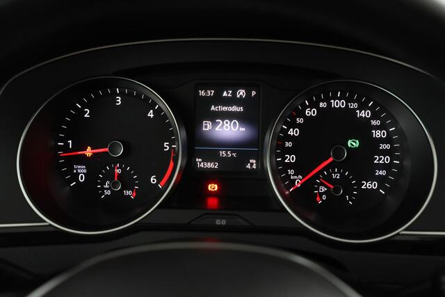 Volkswagen PASSAT Variant 1.6 TDI Comfortline Business Automaat, Navigatie, Climate, Trekhaak,