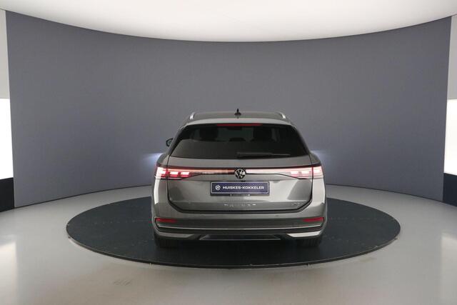 Volkswagen PASSAT Variant Business 1.5 eTSI 150pk DSG Automaat Trekhaak, 360 camera, Harman Kardon audio, Adaptive cruise control, LED matrix koplampen, Achteruitrijcamera, Elektrische achterklep