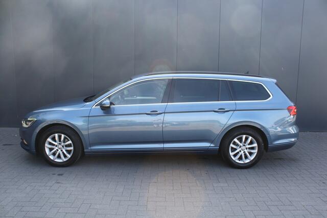 Volkswagen PASSAT Variant 2.0 TDI 150PK EURO 6 Highline - NAVIGATIE - CAMERA - VIRTUAL COCKPIT - TREKHAAK