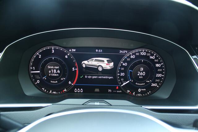 Volkswagen PASSAT Variant 2.0 TDI 150PK EURO 6 Highline - NAVIGATIE - CAMERA - VIRTUAL COCKPIT - TREKHAAK