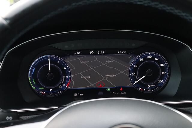 Volkswagen PASSAT Variant 1.4 TSI GTE Highline | DSG | STOELVERW. | PANO | CAMERA | VIRTUAL COCKPIT | NAVI | CRUISE |
