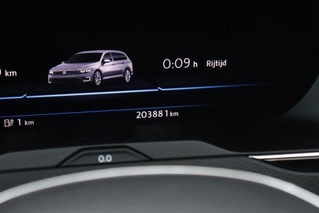 Volkswagen PASSAT Variant 1.4 TSI GTE Highline | DSG | STOELVERW. | PANO | CAMERA | VIRTUAL COCKPIT | NAVI | CRUISE |