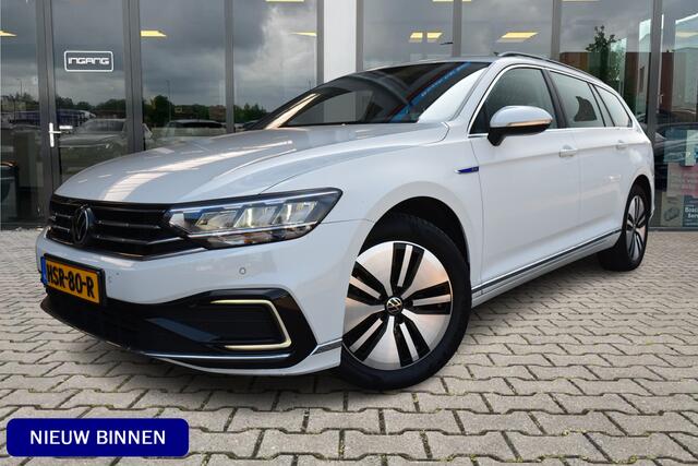 Volkswagen PASSAT Variant 1.4 TSI PHEV GTE Business | Dealer Onderhouden | ACC | Camera |