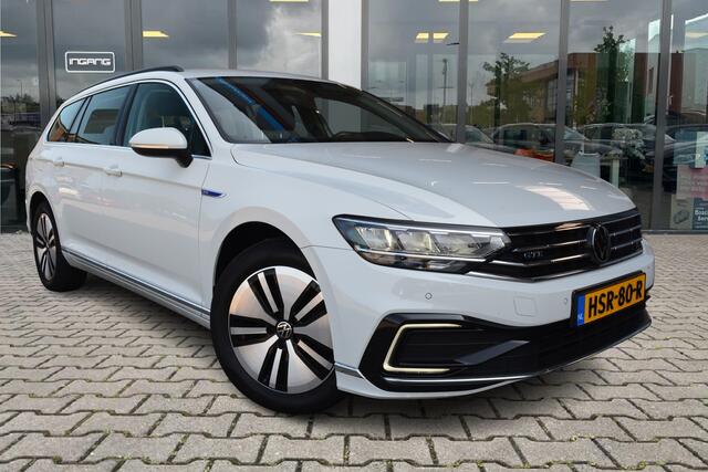 Volkswagen PASSAT Variant 1.4 TSI PHEV GTE Business | Dealer Onderhouden | ACC | Camera |