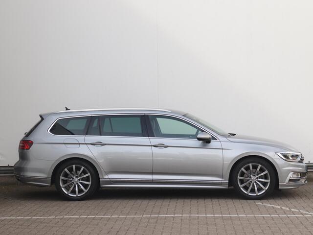 Volkswagen PASSAT Variant 1.5 TSI Highline Business R | Leder | Wegklapbare trekhaak | Elektrische klep | Stoelverwarming |