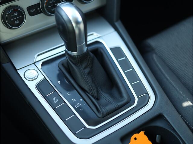 Volkswagen PASSAT Variant 2.0 TDI Highline Adaptive cruisecontrol | Automaat