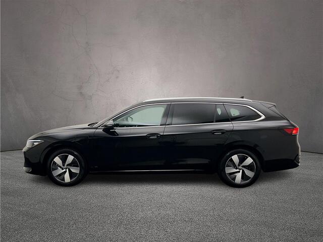 Volkswagen PASSAT Variant Business 1.5 TSI eHybrid 204pk DSG Automaat Trekhaak, Adaptive cruise control, Stoelverwarming, Achteruitrijcamera, LED koplampen, Navigatie