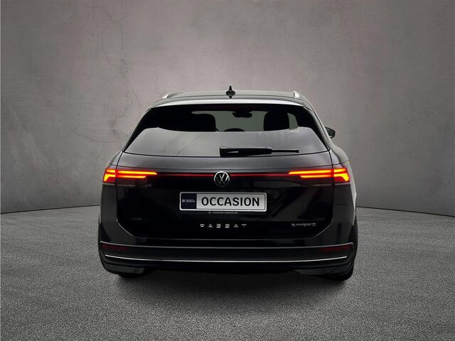 Volkswagen PASSAT Variant Business 1.5 TSI eHybrid 204pk DSG Automaat Trekhaak, Adaptive cruise control, Stoelverwarming, Achteruitrijcamera, LED koplampen, Navigatie