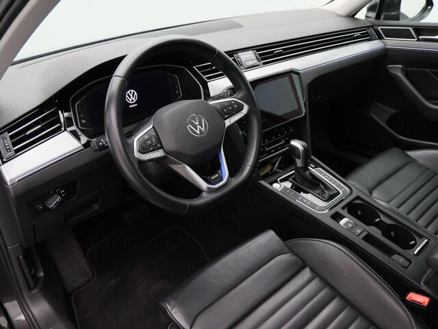 Volkswagen PASSAT Variant 1.4 TSi 218 Pk Automaat PHEV GTE | Full LED | Panoramadak | Leder | Navigatie | 17 Inch | Camera | 89.322 Km!!