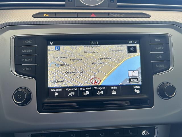 Volkswagen PASSAT Variant 1.4 TSI ACT Highline Business R navi/camera airco/ecc apk