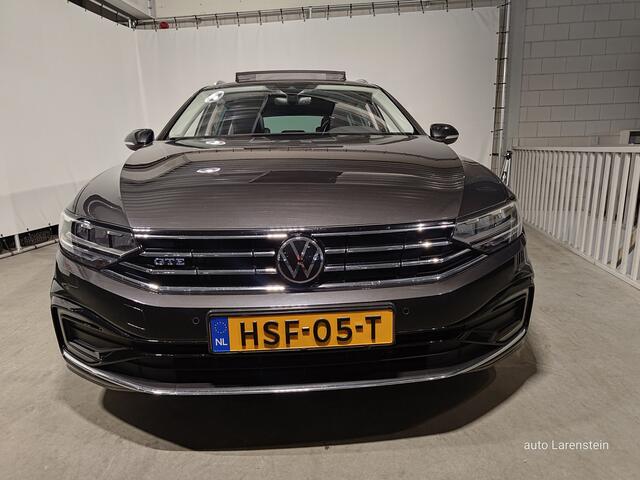 Volkswagen PASSAT Variant 1.4 TSI PHEV 218pk GTE Business Carplay / A.Cam./ Navi./ Trekhaak / Panoramadak /
