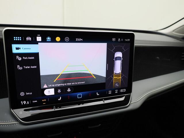 Volkswagen PASSAT Variant 1.5eHybrid 150kW/204PK Business DSG · Navigatie · Trekhaak · Massagefunctie · Garantie tot augustus 2029 of 100000km.
