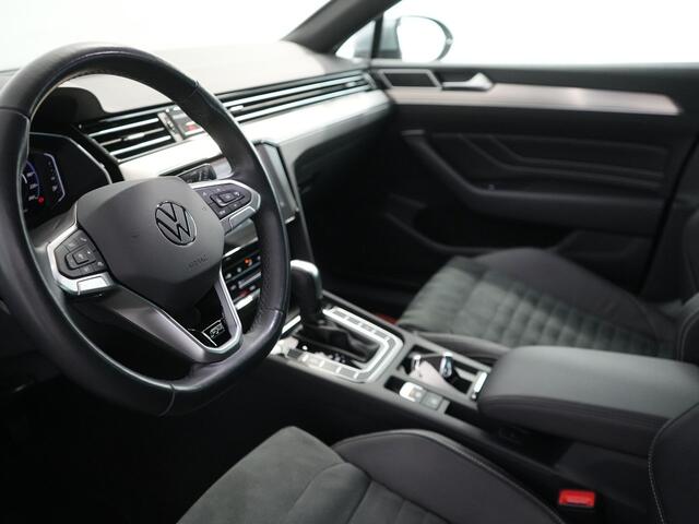 Volkswagen PASSAT Variant 1.5 TSI R-Line Business + | Matrix Light | Carplay | Camera | 18inch |