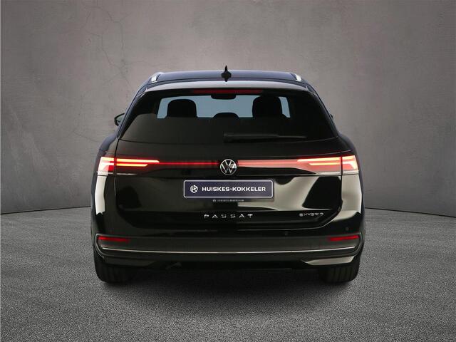 Volkswagen PASSAT Variant Business 1.5 TSI eHybrid 204pk DSG Automaat Trekhaak, Adaptive cruise control, Elektrische achterklep, Achteruitrijcamera, LED koplampen, Navigatie
