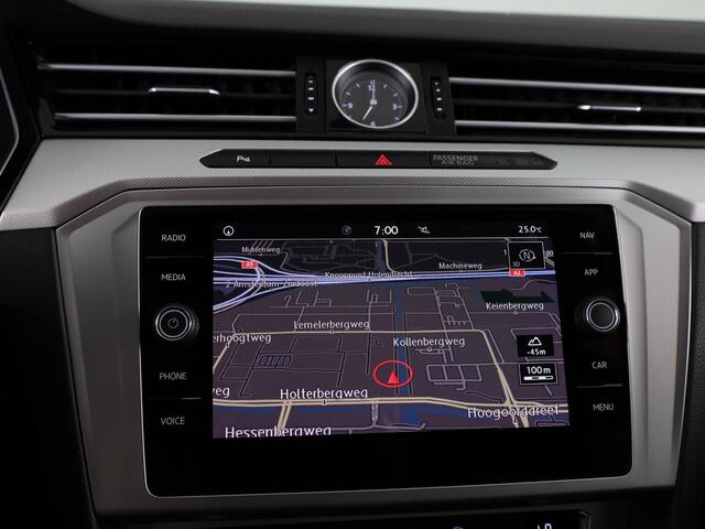 Volkswagen PASSAT Variant 1.4 TSI Comfortline Business | Clima | PDC | Apple carplay & Android auto |