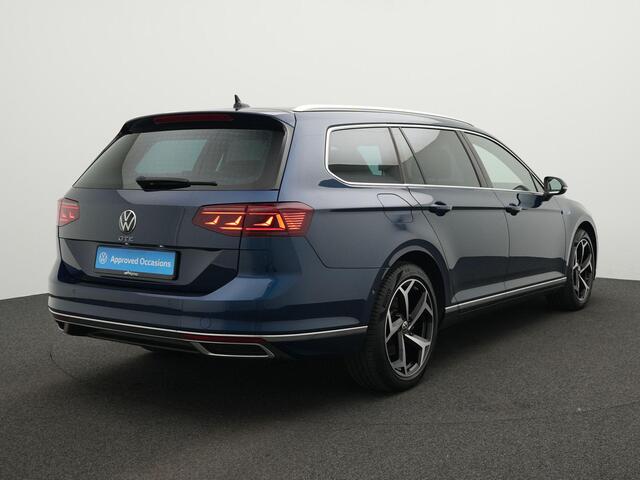 Volkswagen PASSAT Variant 1.4 TSI 218 pk DSG PHEV GTE Business | Panoramadak | Geheugen-/massagestoel | Navigatie Discover Pro | Adaptief onderstel | Rondomzicht camera