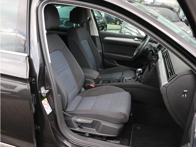 Volkswagen PASSAT 1.4 TSI PHEV GTE Business I Navi I Keyless I Camera
