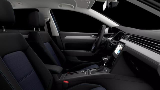 Volkswagen PASSAT Variant 1.4 TSI PHEV GTE Business | WORDT VERWACHT | Trekhaak | ERGO | Clima |