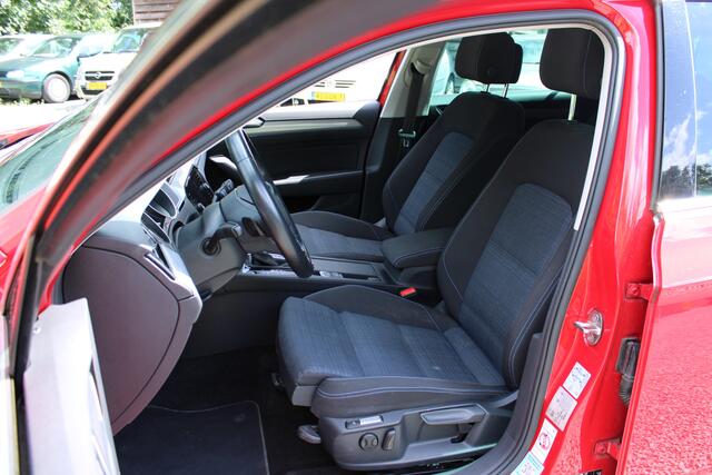 Volkswagen PASSAT Variant GTE 218PK DSG HYBRID GTE BUSINESS CAMERA/MASSAGE/STOEL VERW.