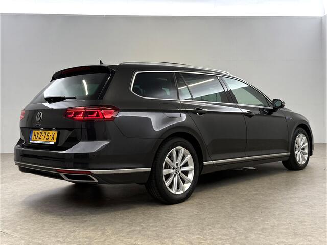 Volkswagen PASSAT Variant 1.4 TSI PHEV GTE 231PK Pano LED Sfeerverl. Trekhaak Camera Virtual Carplay ACC Clima Navi PDC 17''LMV