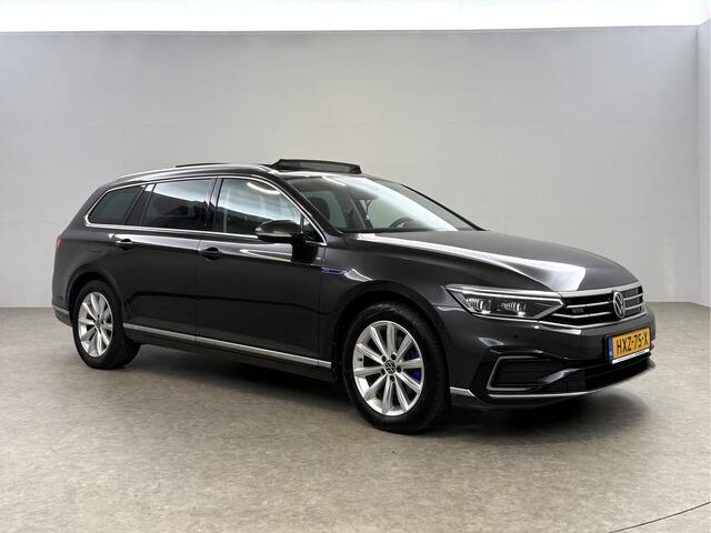 Volkswagen PASSAT Variant 1.4 TSI PHEV GTE 231PK Pano LED Sfeerverl. Trekhaak Camera Virtual Carplay ACC Clima Navi PDC 17''LMV